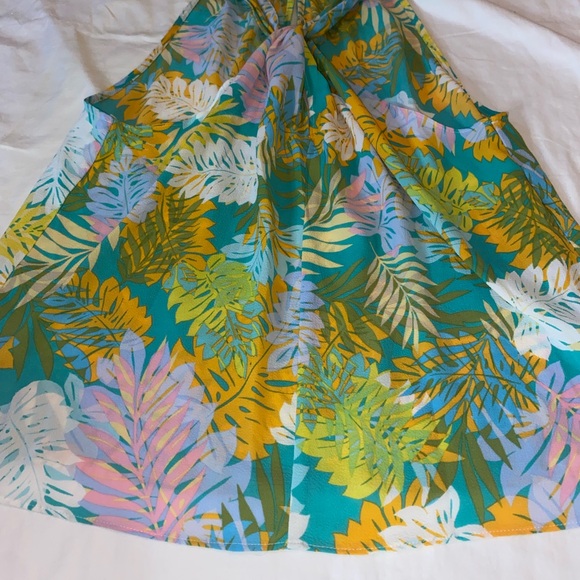 Rose & Olive Tops - Rose & Olive Teal Tropical Print Tank Top with Yellow & Pink Leaves